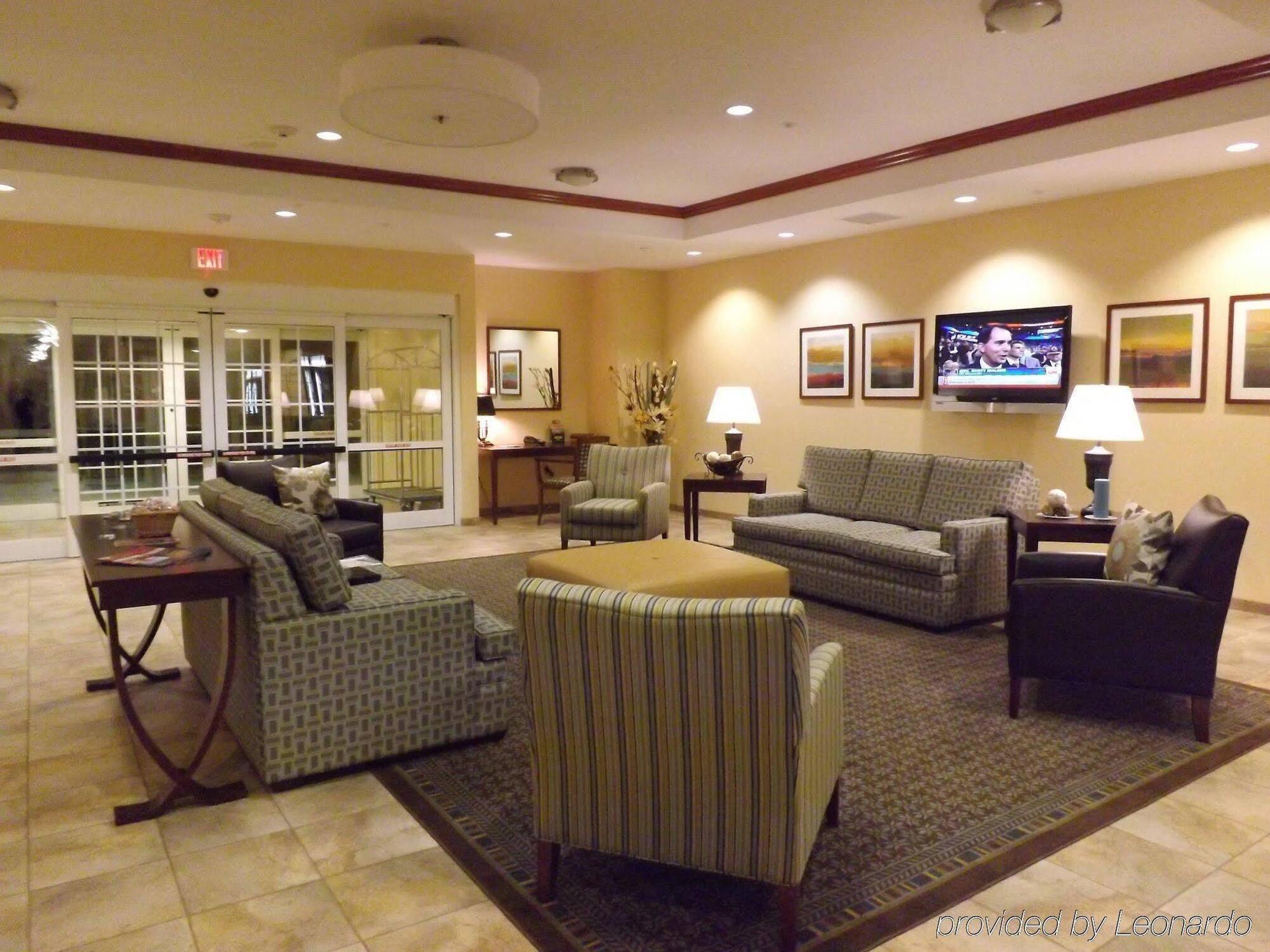 Candlewood Suites Fredericksburg By Ihg Exterior photo
